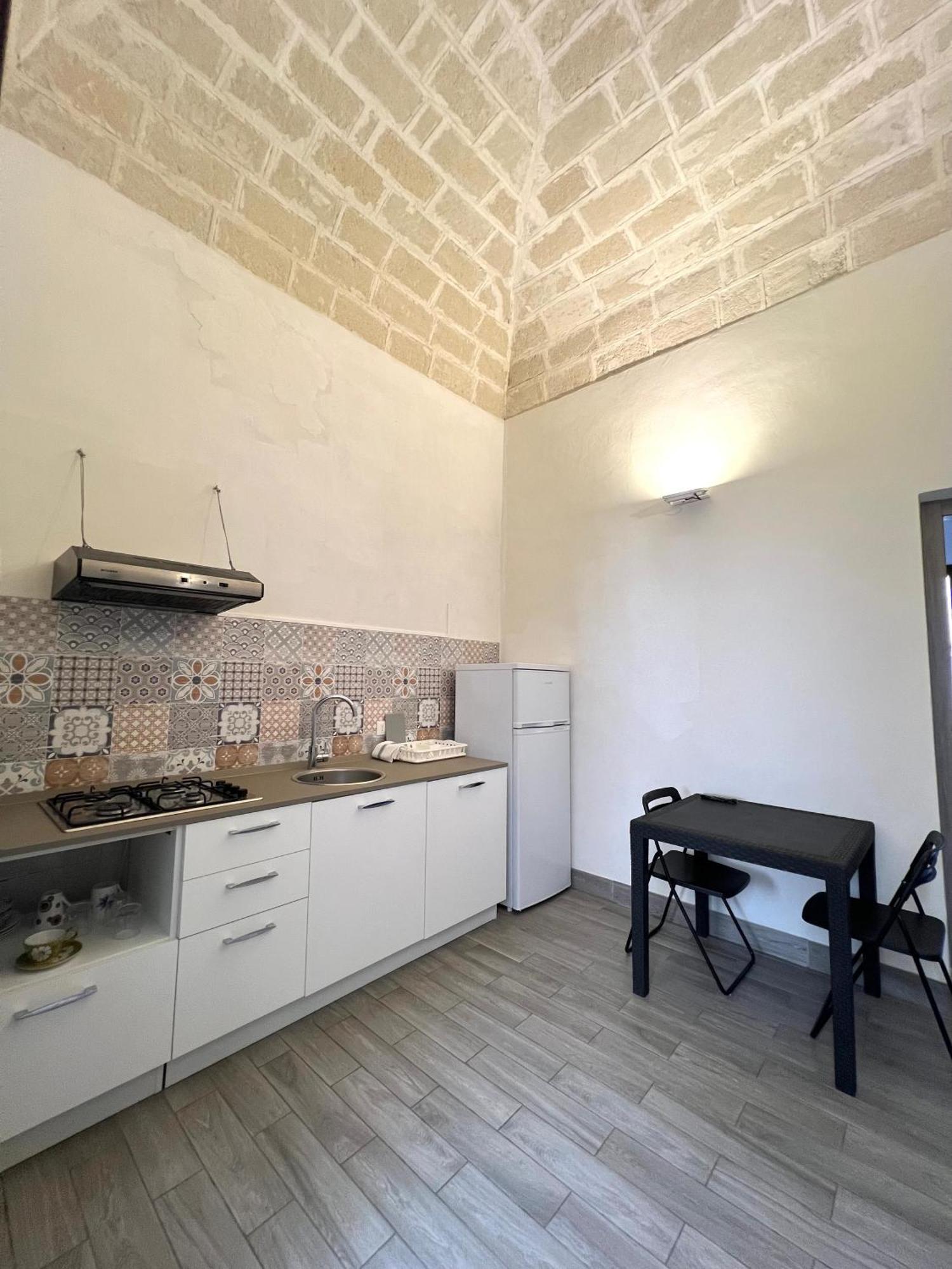 Ferienwohnung Cortile Bassi 185 Trapani Exterior foto