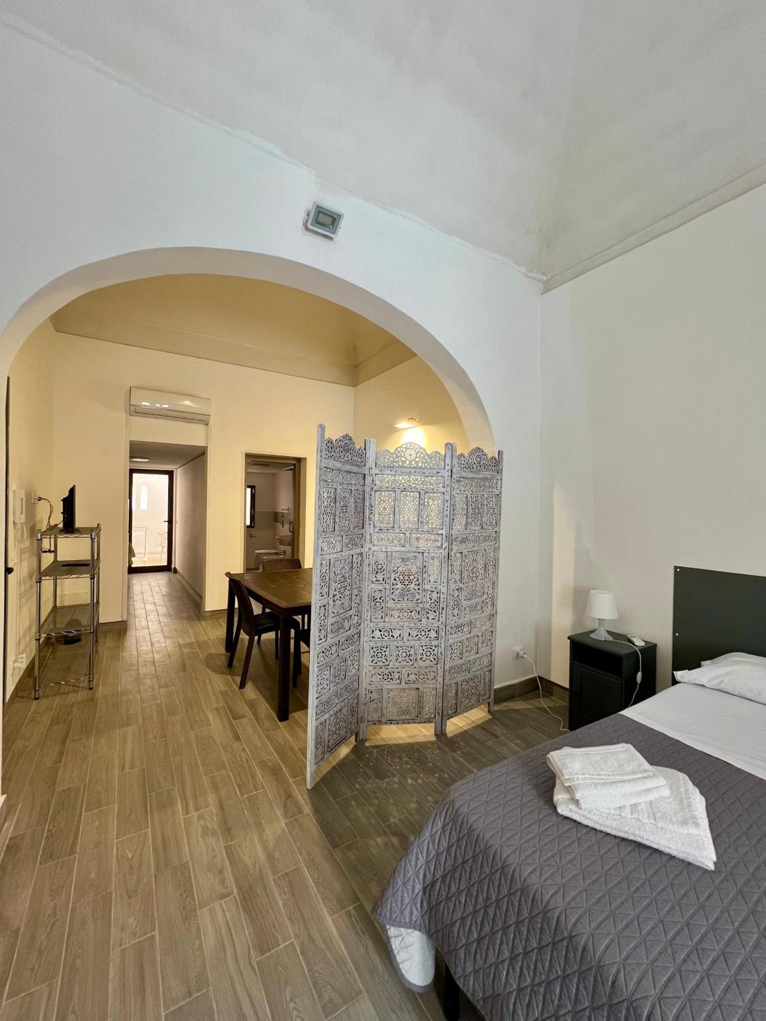 Ferienwohnung Cortile Bassi 185 Trapani Exterior foto