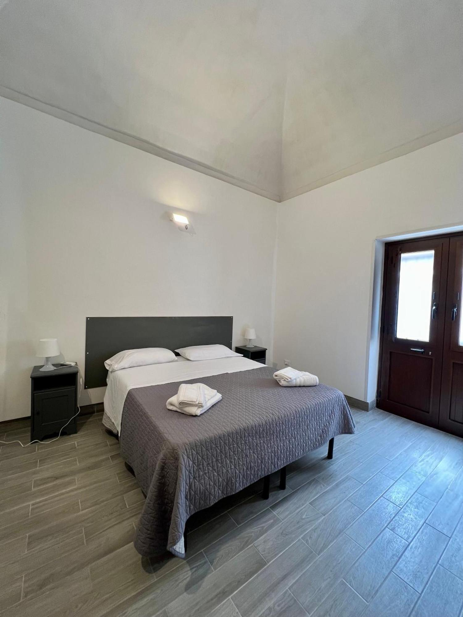 Ferienwohnung Cortile Bassi 185 Trapani Exterior foto